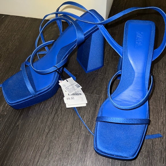 BRAND NEW Zara blue platform heels. Super cute and fun!! Open to offers :) - Picture 2 of 6